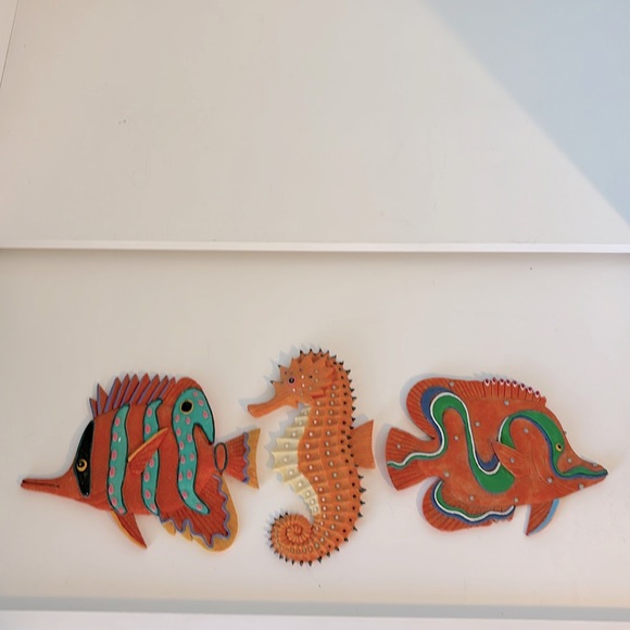 3 unique tropical marine wall decor, ideal for lanai/bathroom. - Picture 1 of 8